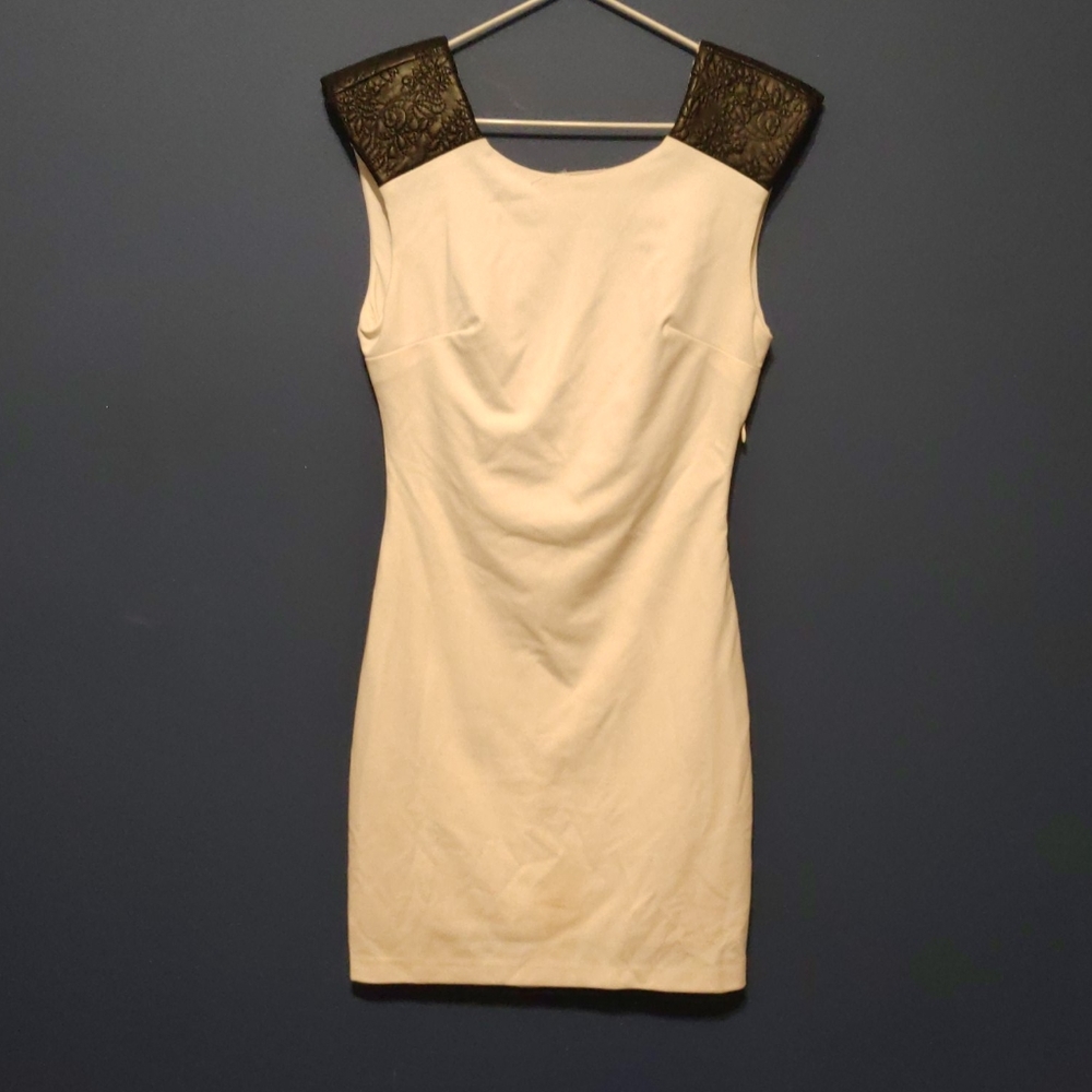 3/ $30 NWT guess dress - please view all photos